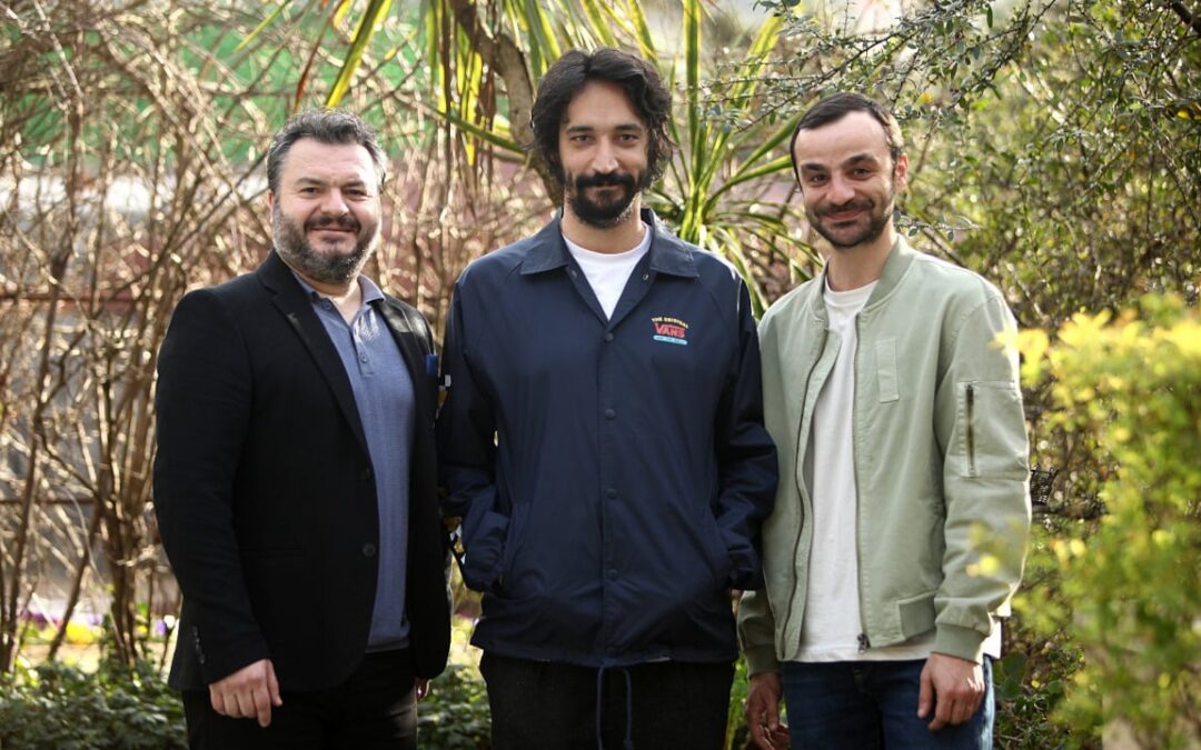 Video: 7/30 – Yemek Yerken İzlemelik Diziler