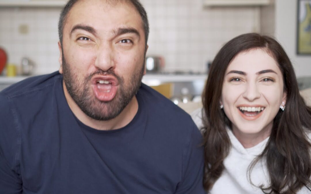 Video: 25/30 – Yemek Yerken İzlemelik Youtube Şovları